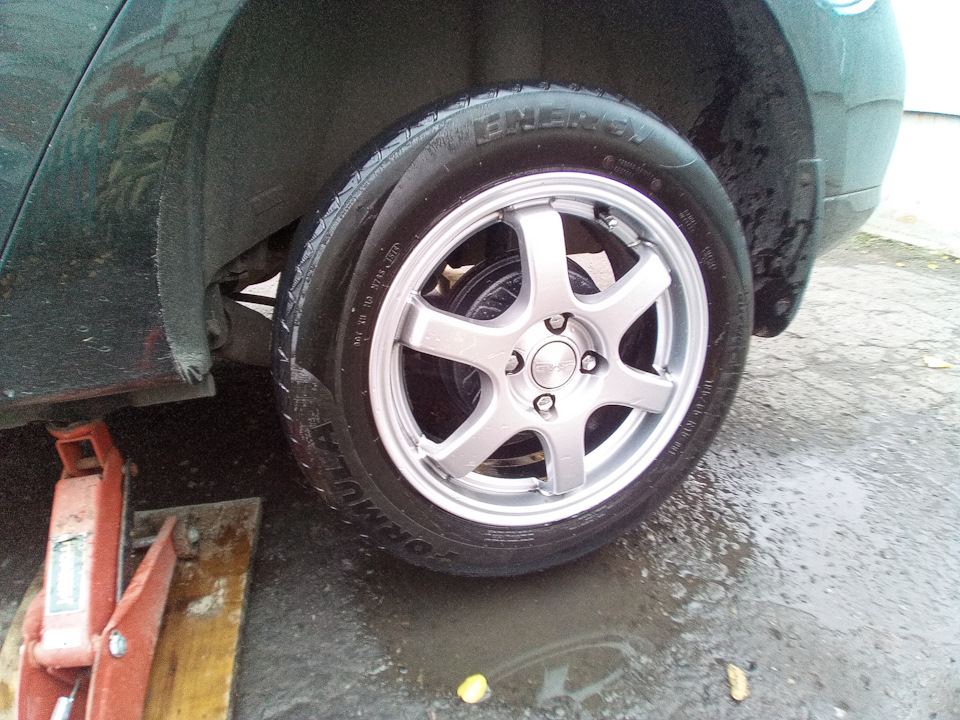 Фото в бортжурнале Renault Logan (2G)