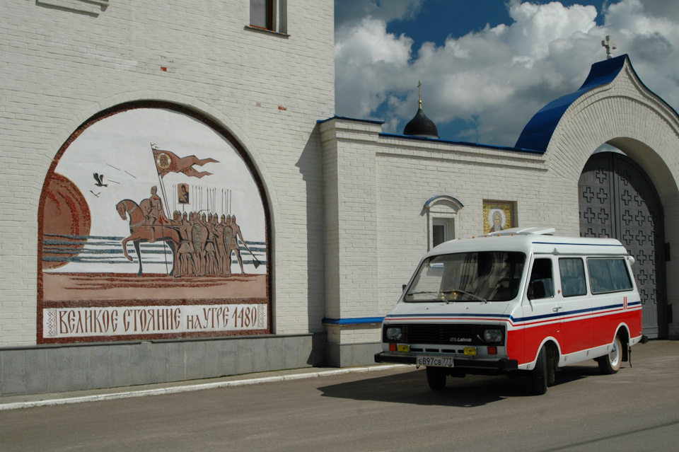 Фото в бортжурнале РАФ 2203