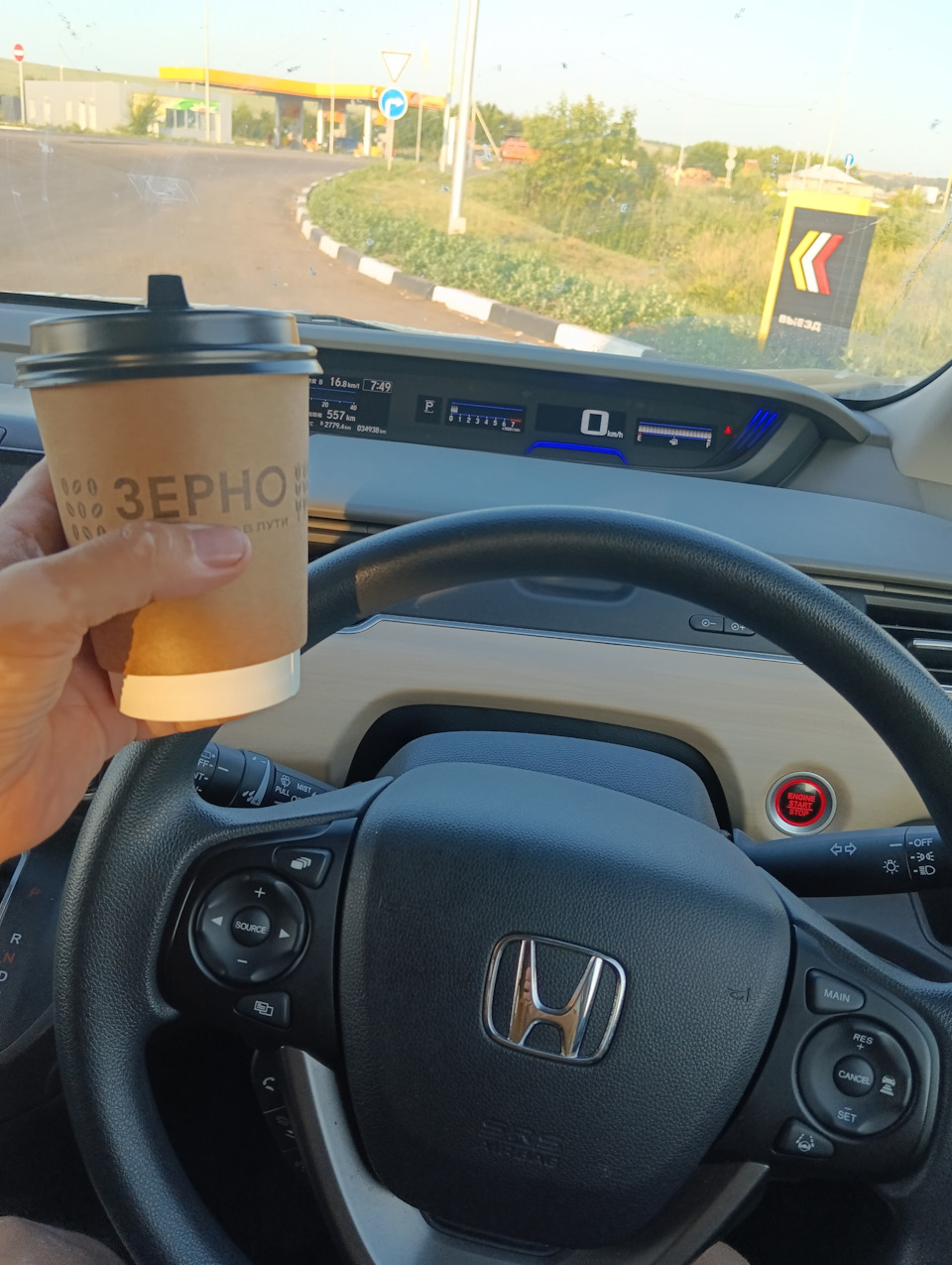 Фото в бортжурнале Honda Freed (2G)