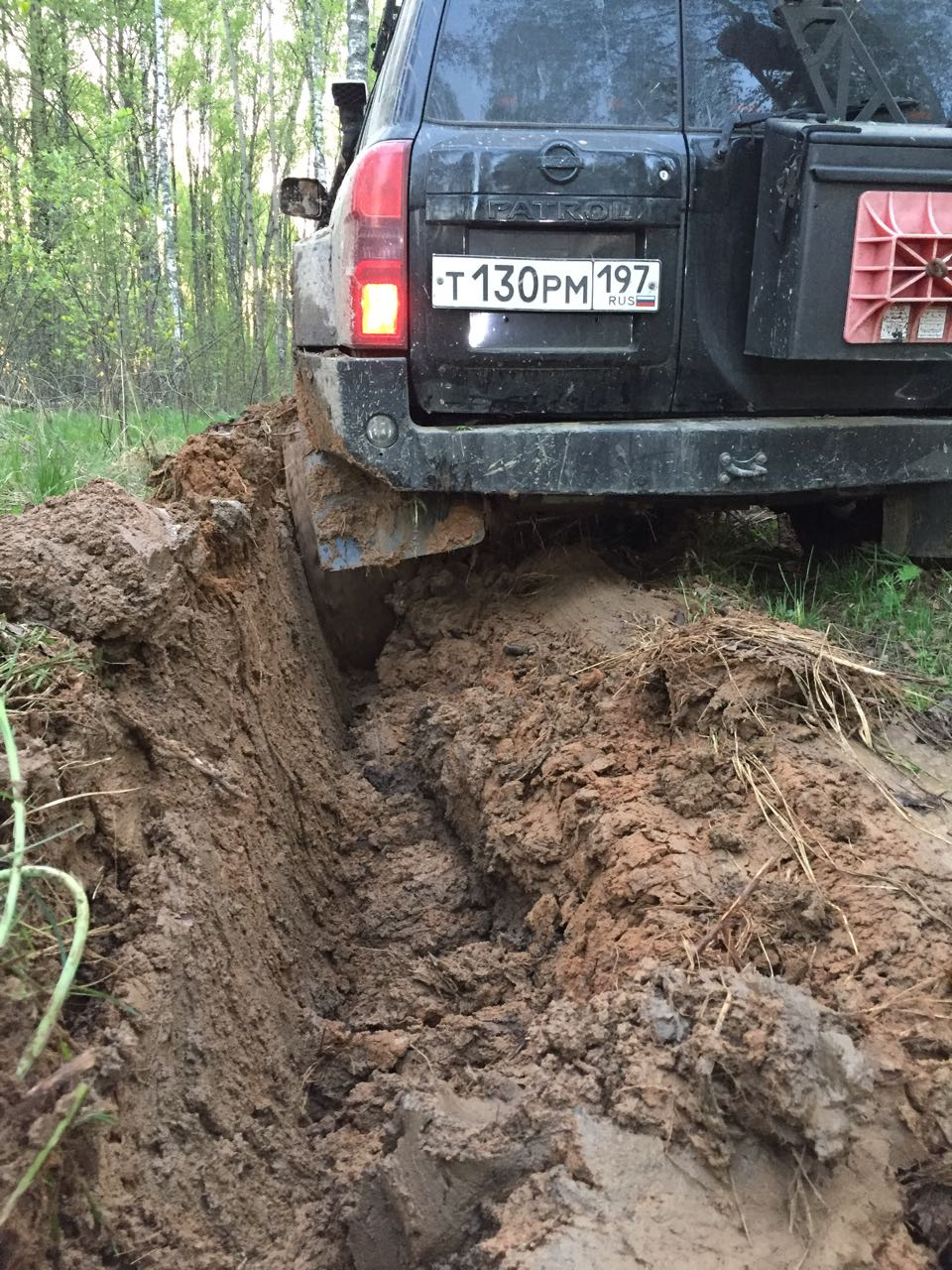 колесо 40 — Nissan Patrol GR II (Y61)