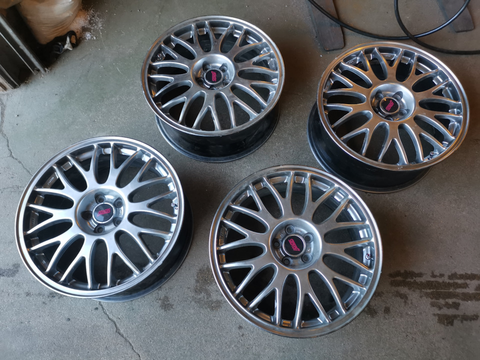 Фото в бортжурнале Subaru Legacy (BM/BR)