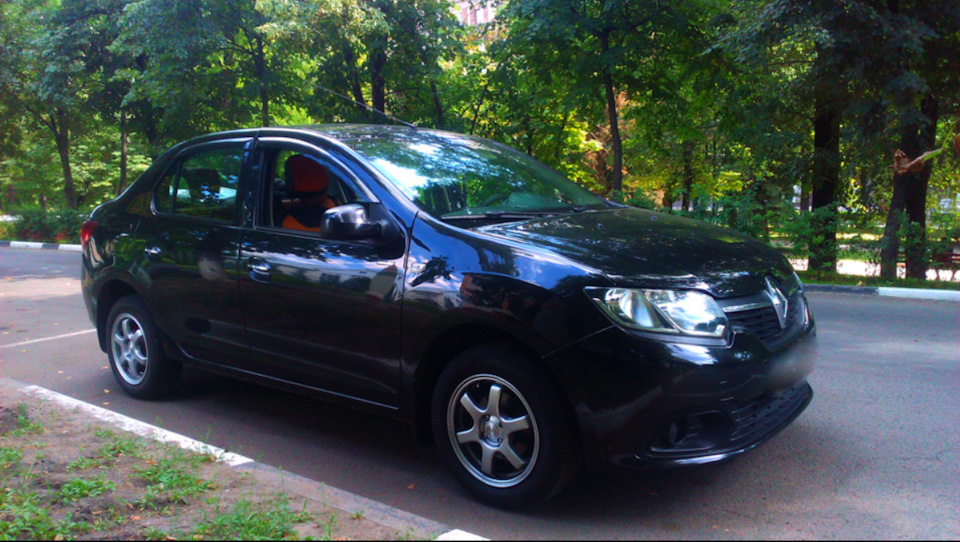 Фото в бортжурнале Renault Logan (2G)