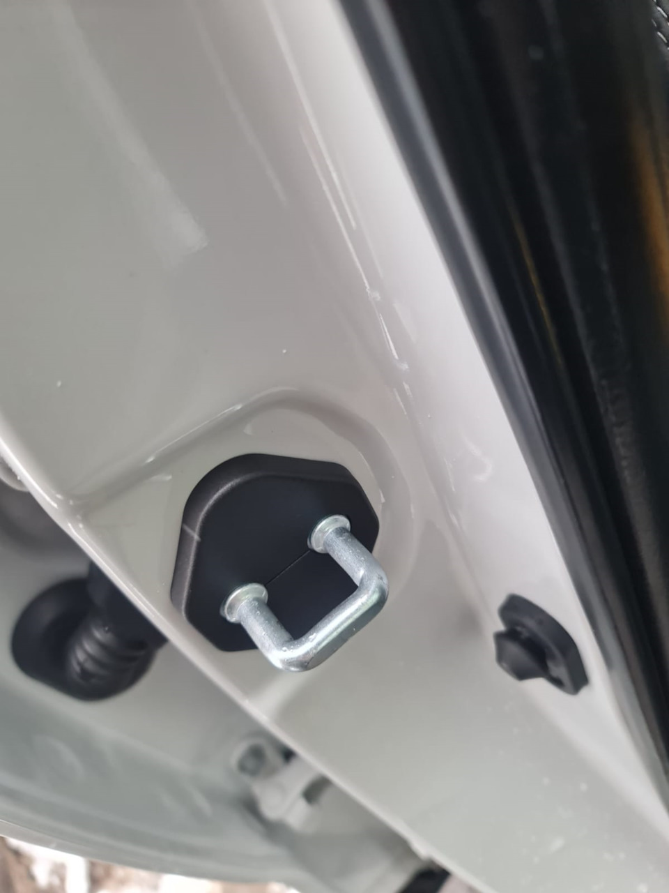 Фото в бортжурнале Toyota RAV4 (5G)