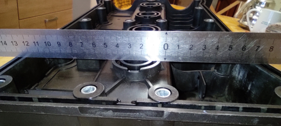 Один — Chevrolet Lacetti 5D