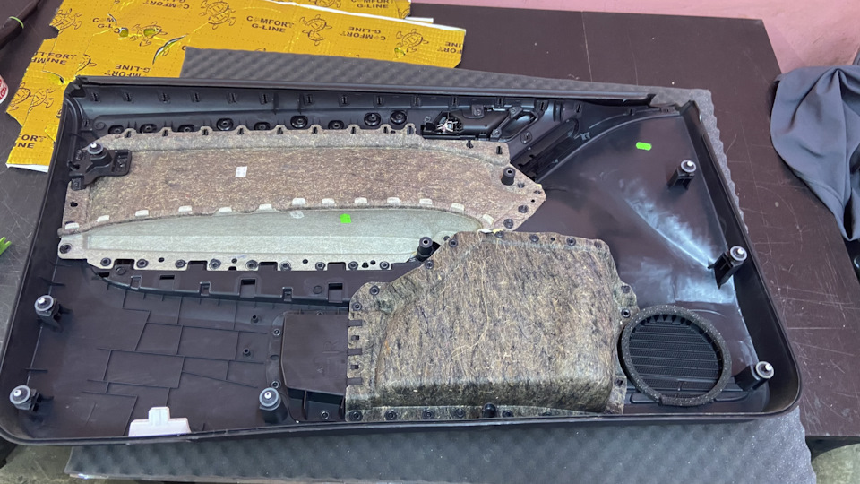 Пустая карта которая на купе имеет 1.5 метра это половина салона моего купе авто — Volkswagen Golf GTI Mk6