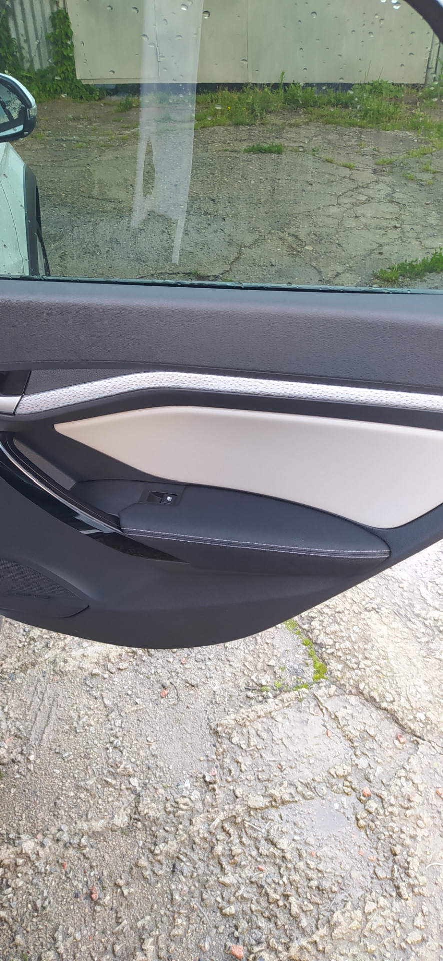 Фото в бортжурнале Lada Vesta SW Cross (1G)