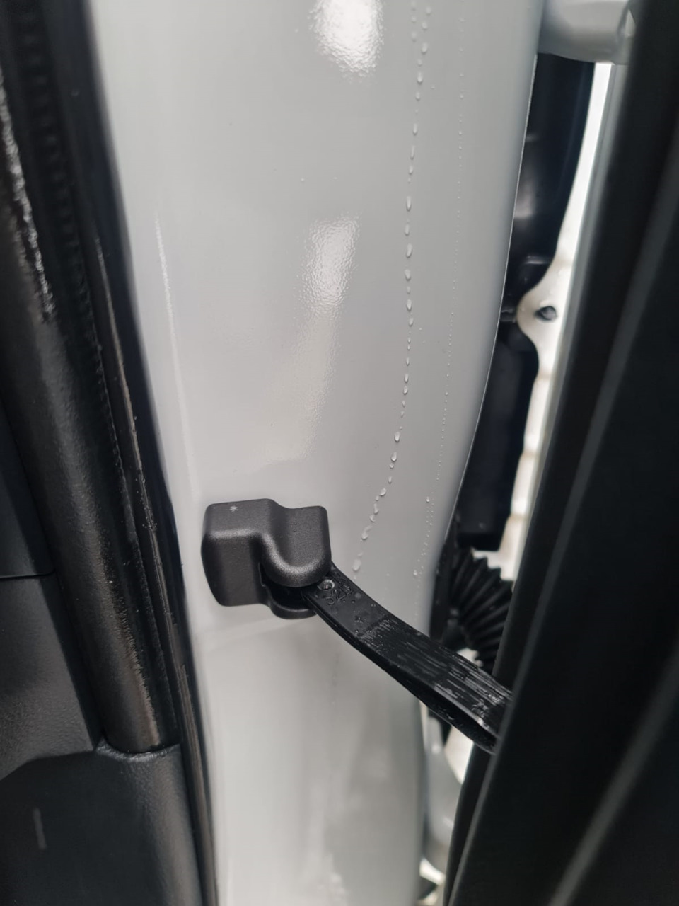 Фото в бортжурнале Toyota RAV4 (5G)