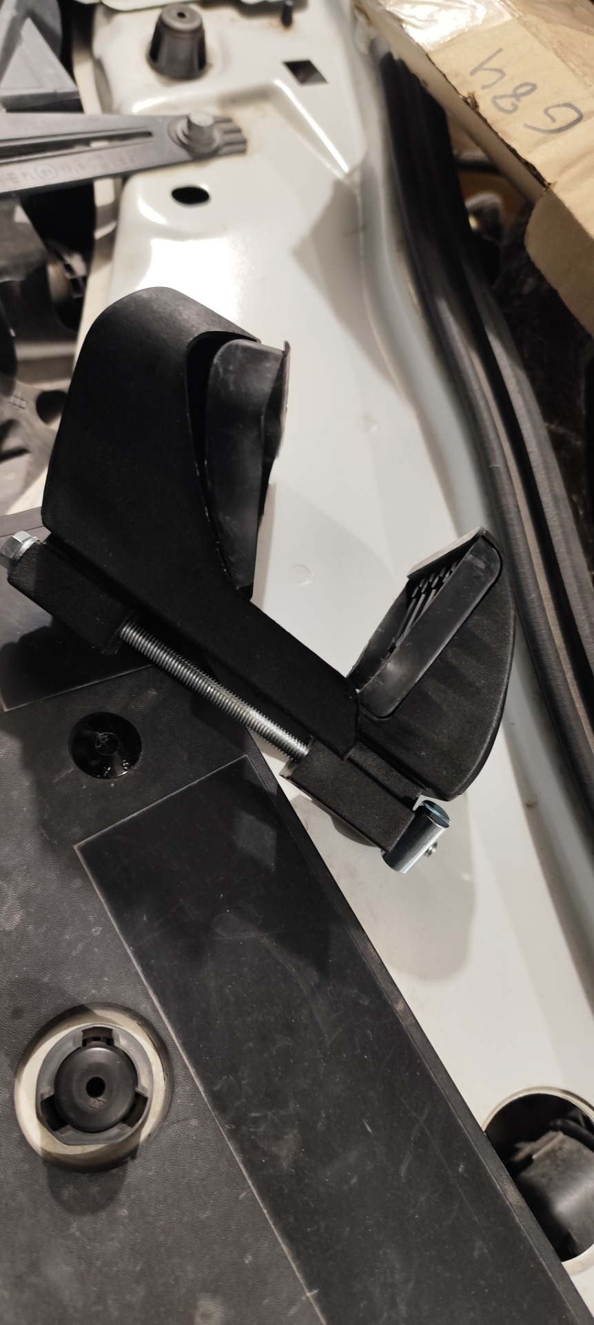 5 — Nissan Terrano III