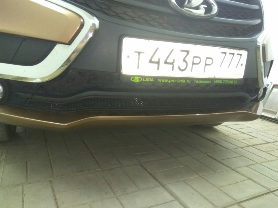 Отойдя — Lada XRAY
